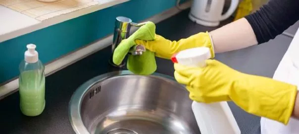 städa köket rent från bakterier